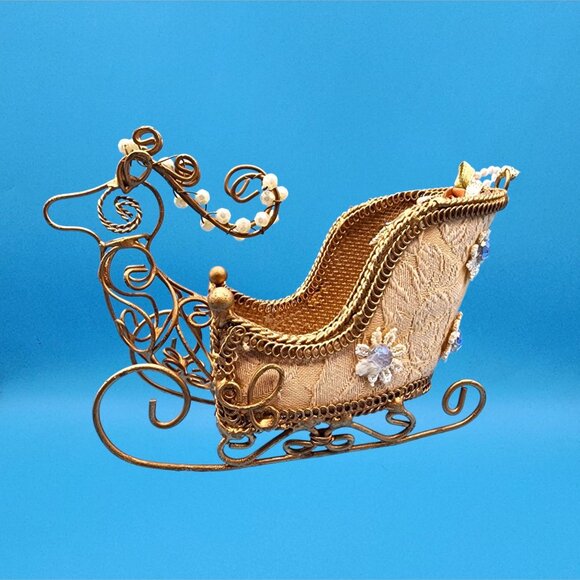 Victorian Reindeer Sleigh Ornament Gold Wire Lace Beaded Christmas Decor - Picture 3 of 11